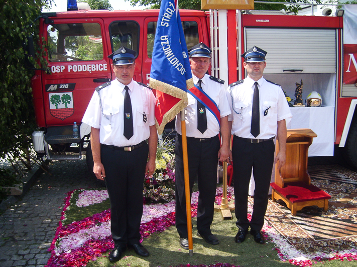 BSNS005.jpg BSNS005.jpg