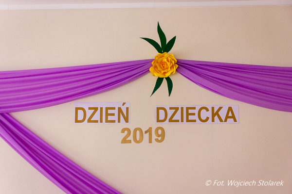 DD2019_0.jpg DD2019_0.jpg