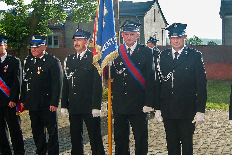 SL276284-1-2.jpg SL276284-1-2.jpg