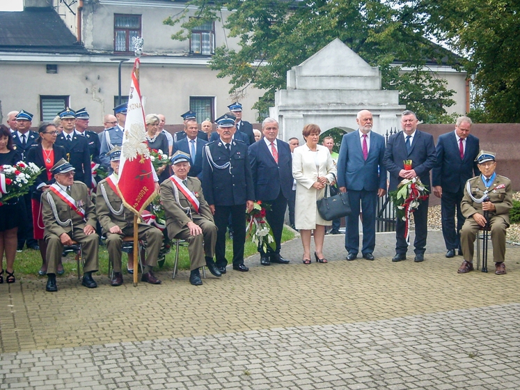 SL277207-swp.jpg SL277207-swp.jpg